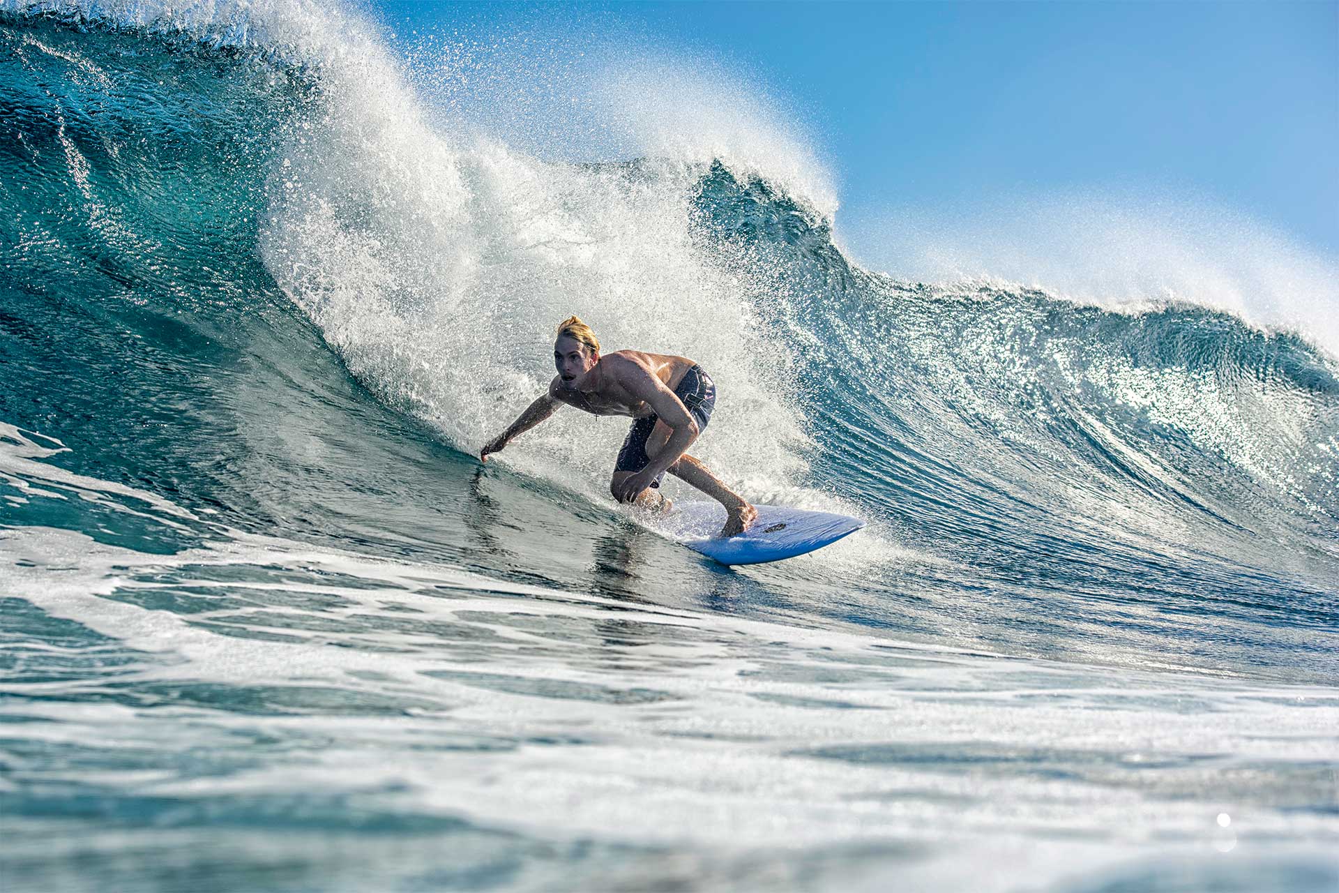 Almond Surfboards Store -Almond Surfboards Store home topslider 63